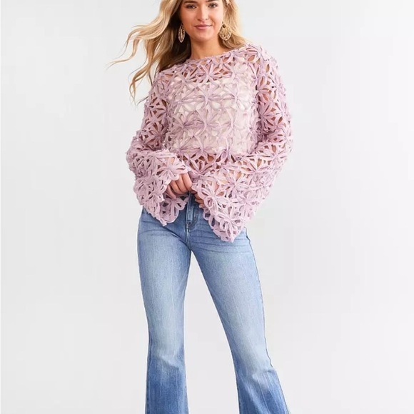 Willow Root Raw Edge Floral Top - Picture 1 of 5